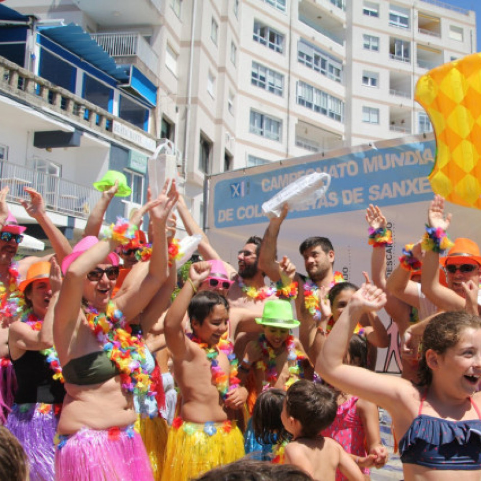 El Mundial de Colchonetas de Sanxenxo contará con una clase de castillos de arena