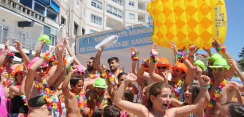 El Mundial de Colchonetas de Sanxenxo contará con una clase de castillos de arena