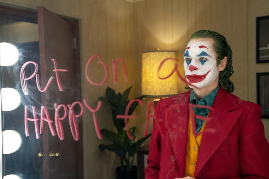 Joaquin Phoenix y Lady Gaga se enamoran y siembran el caos en 'Joker 2'
