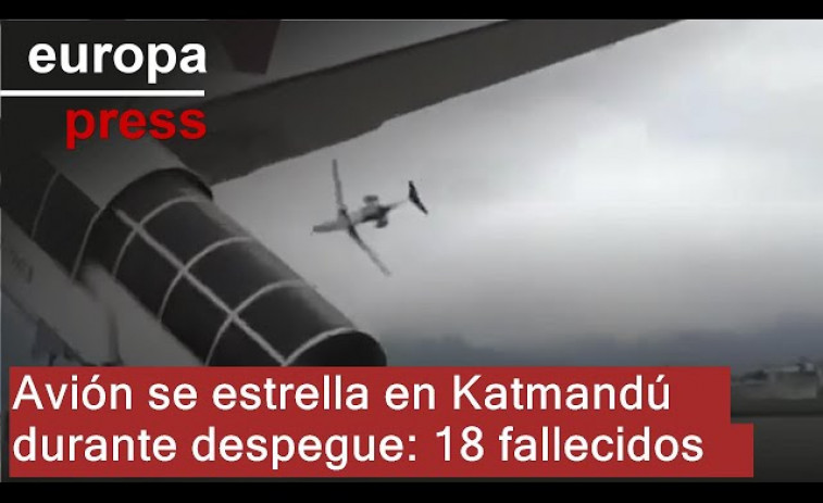 Al menos cinco muertos al estrellarse un avión con 19 personas a bordo en Nepal