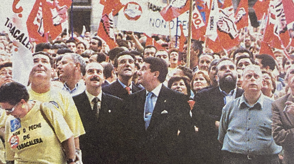 Manifestacion contra el cierre de la fabrica de Tabacos 1999