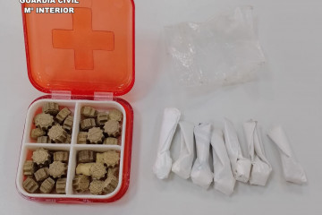 Cocaína y pastillas incautadas al vecinos de Arteixo