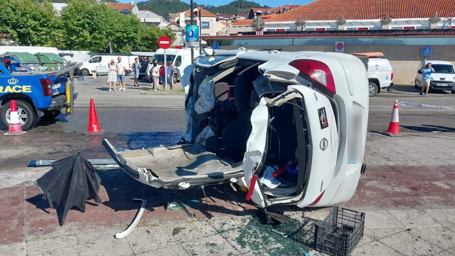 La Policía de Cangas reconstruye el accidente que acabó con la vida de un marinero tras ser embestido por un Porsche