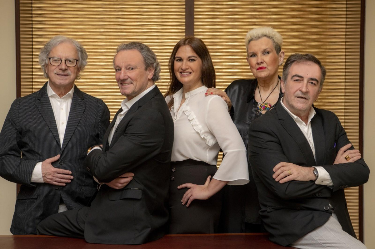 Mocedades 21040096 20224430