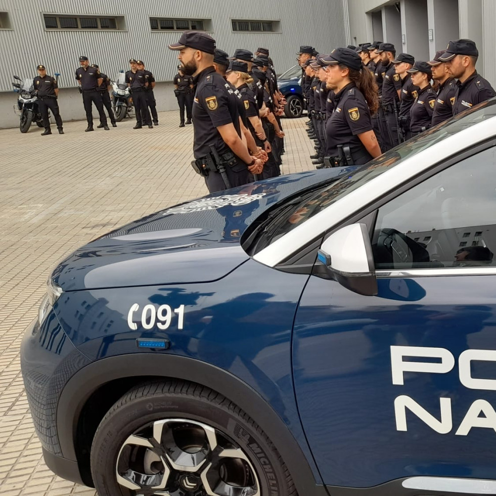 A Coruña recibe a 24 agentes de la Policía Nacional en prácticas