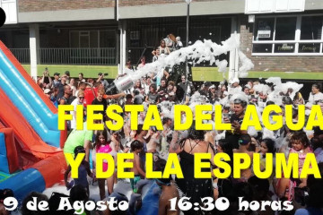 Fiesta del agua y de la espuma