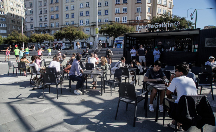 El Noroeste ahogará las penas de la hostelería de Riazor