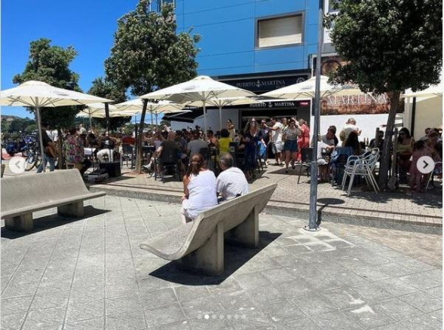 Un bar de Mera cierra durante la semana grande por el cansancio del "turismo de mala calidad"