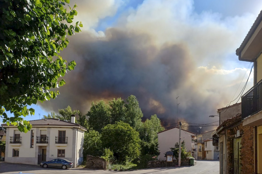 Fallece de un infarto cuando era desalojado de Sejas de Aliste por el incendio de Zamora