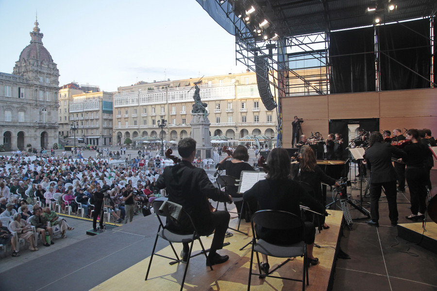 La “noche plácida” en A Coruña de la Orquesta de Cámara Galega