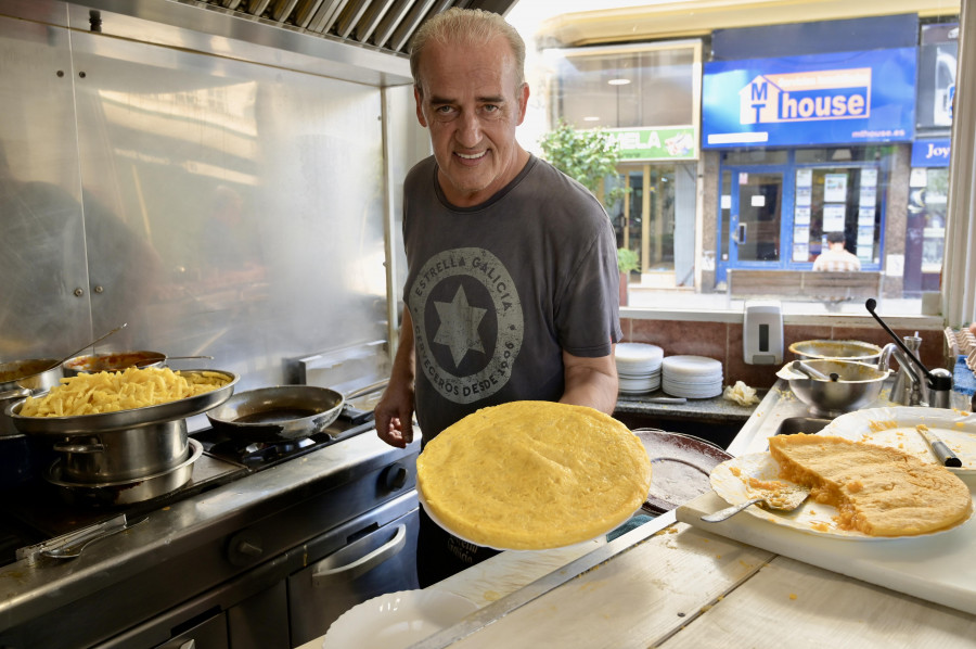 Nueve de cada diez coruñeses prefieren la tortilla sin cebolla