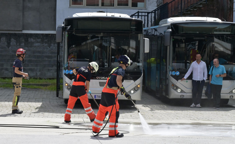 Colisionan dos autobuses en la estación de A Coruña