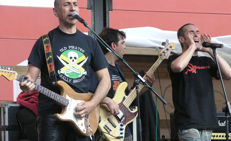 La Asociación Veciñal del Barrio de las Flores marca distancias con el Flores Rock