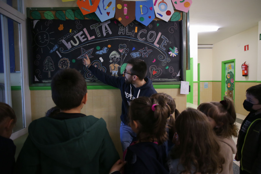 Galicia contará este curso con "más profesores para menos alumnos"