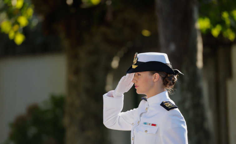 La princesa Leonor ya es alumna de la escuela naval de Marín