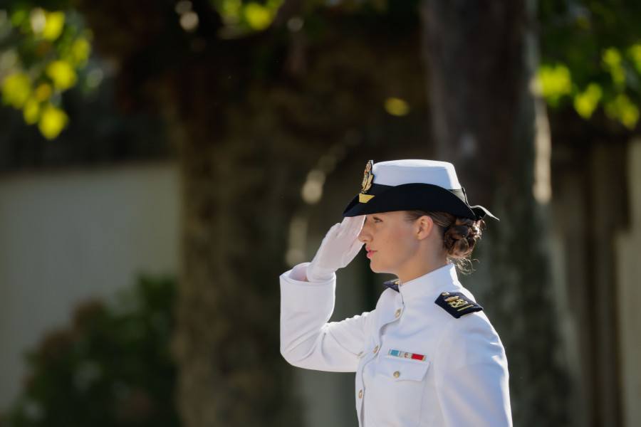 La princesa Leonor ya es alumna de la escuela naval de Marín