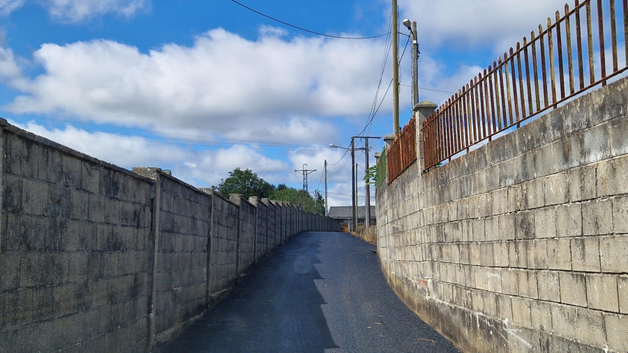 Paderne renueva seis kilómetros de caminos de Velouzás, Adragonte, Vigo y Vilamourel