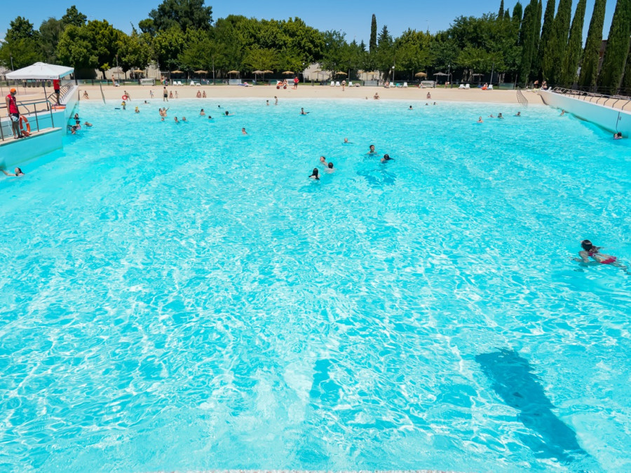 Acusan de homicidio a dos socorristas por la muerte de un niño en una piscina de Palma