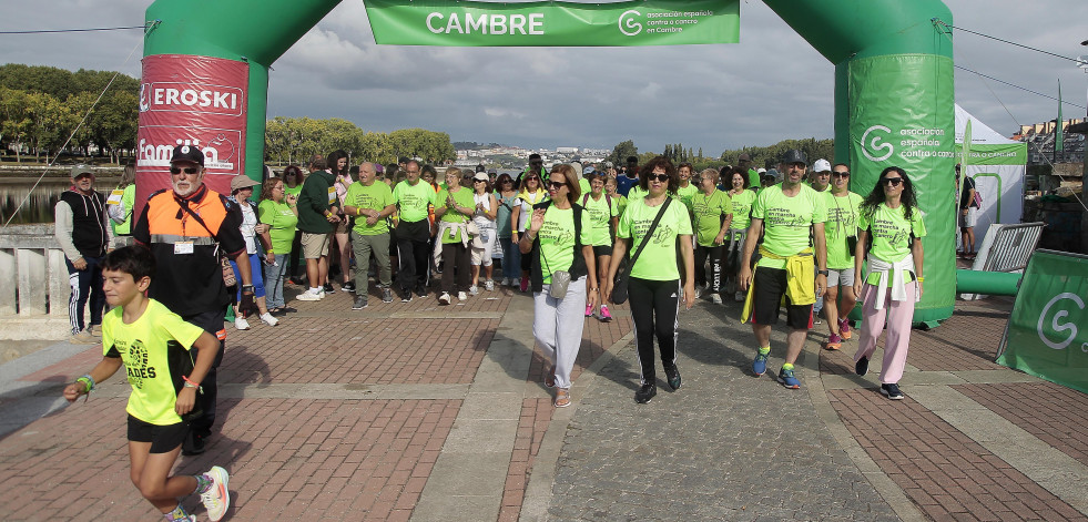 Andaina contra el cáncer en el paseo marítimo de O Burgo