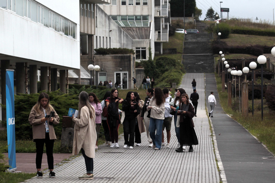 ‘Ti elixes’: la guía del Ayuntamiento para orientar a los estudiantes de A Coruña