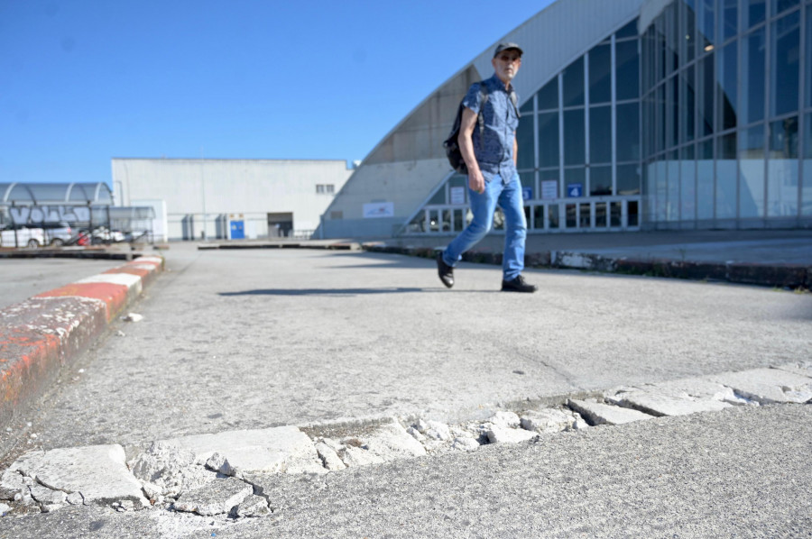 Los vecinos Recinto Ferial de A Coruña piden que el exterior del Coliseum también sea de primera