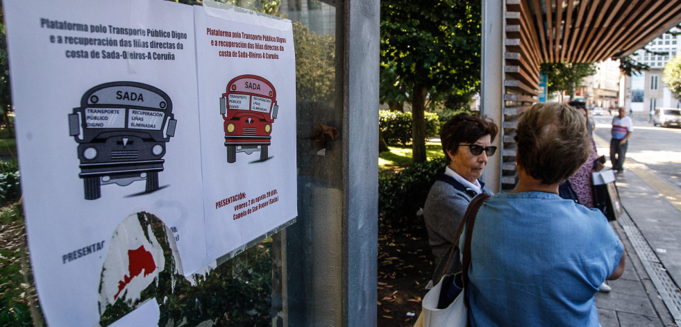 El movimiento vecinal por el transporte público intensifica sus protestas en Sada