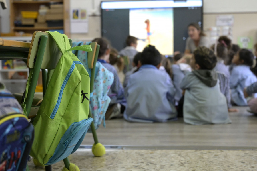 Normalidad general en una 'vuelta al cole' en Galicia pese a protestas en algunos centros contra los "recortes"