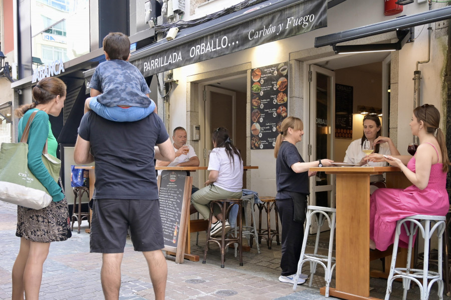 Hostelería de A Coruña: el que espera se vuelve desesperante