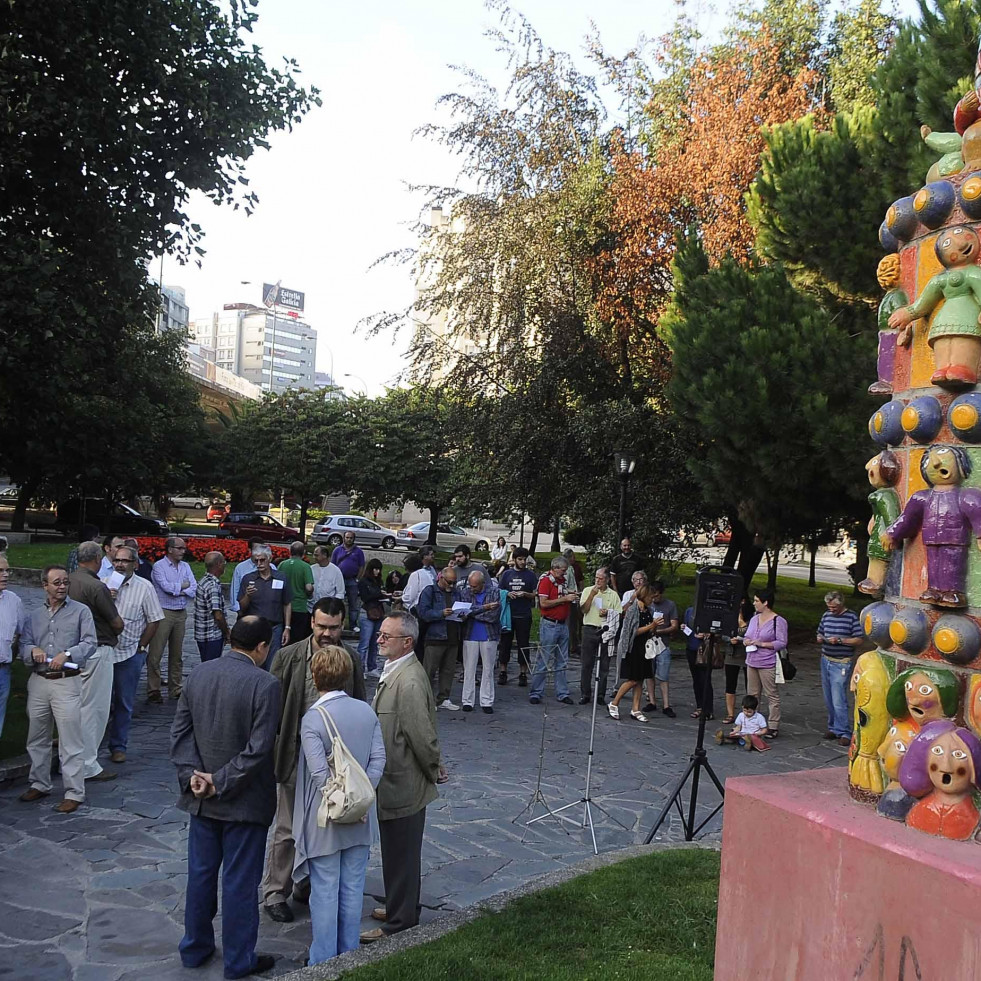 O Concello de A Coruña restaurará o monumento a Alexandre Bóveda