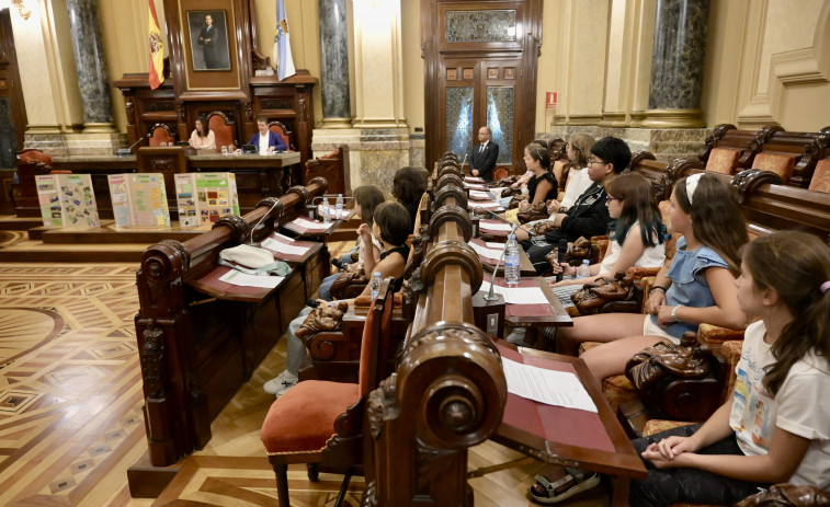 Los niños coruñeses demandan en María Pita un parque cubierto y más espacios verdes