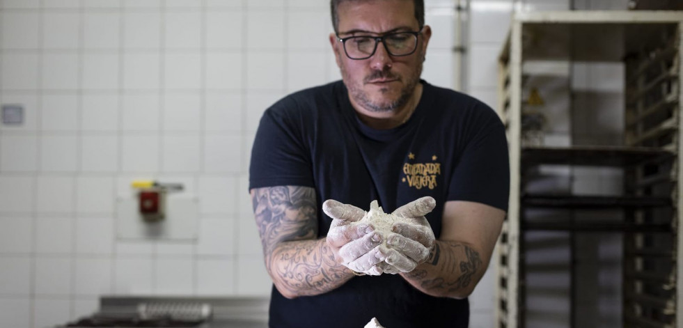 Empanada de caldo gallego, la última novedad del chef Pablo Pizarro