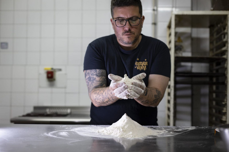 Empanada de caldo gallego, la última novedad del chef Pablo Pizarro