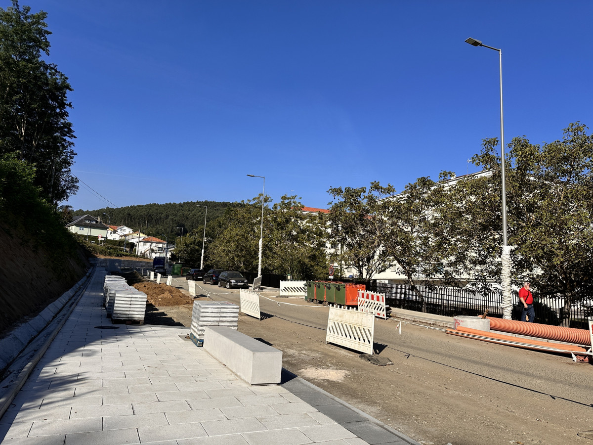 Obras fonte da balsa