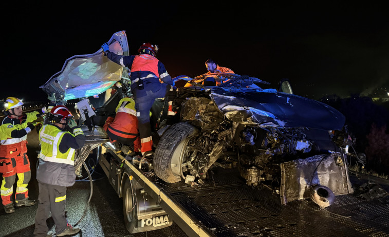 Muere atropellado un camionero en el arcén de la la A-52 en Ourense