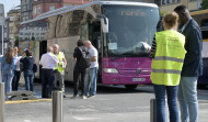 Renfe continúa en A Coruña con los transbordos en autobús ante las quejas de los viajeros