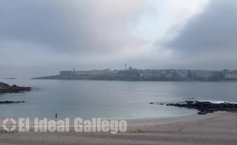 La niebla y la humedad disipan el humo de los incendios de Portugal en A Coruña