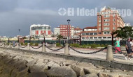 A Coruña recibe al crucero del récord Guiness, los coches de choque y el simulador de paracaidismo