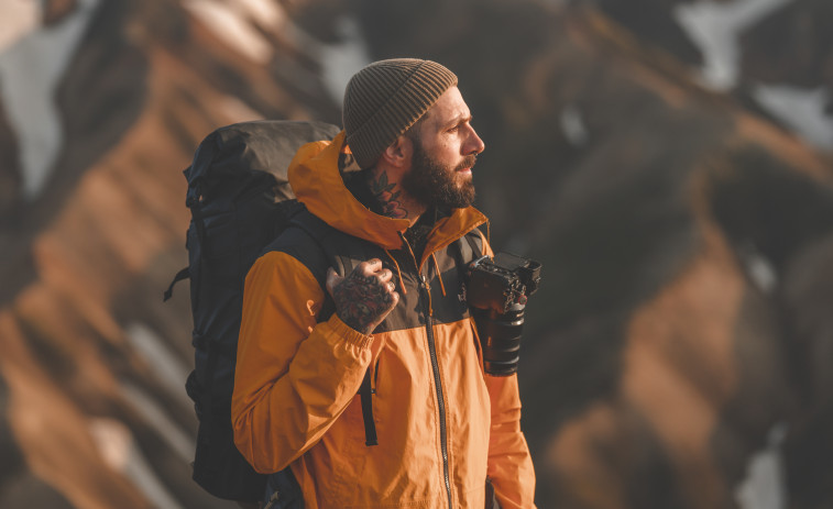 Álvaro Valiente, fotógrafo y videógrafo: “Colaborar con marcas como Estrella Galicia y Zara Home ha sido una experiencia increíble y un gran hito en mi carrera”