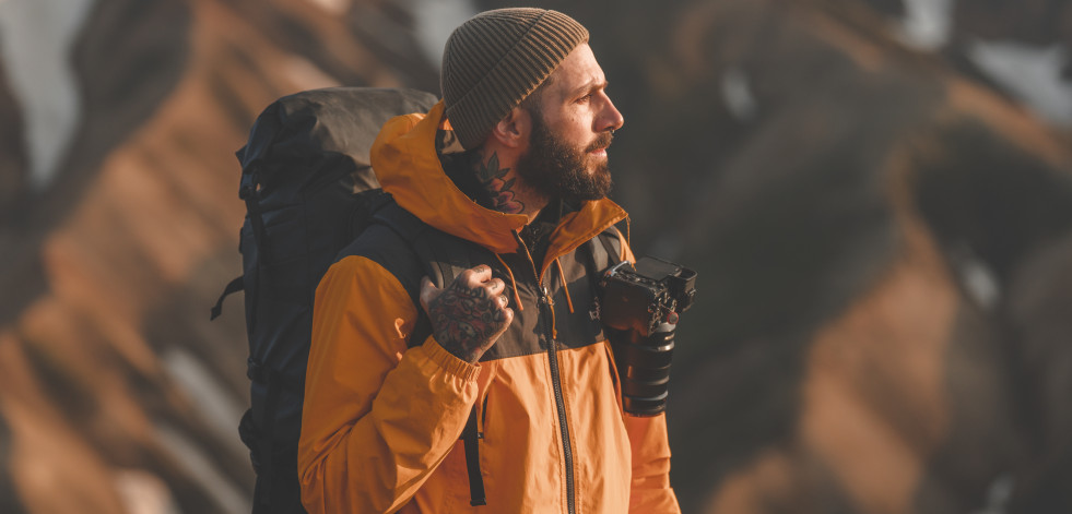 Álvaro Valiente, fotógrafo y videógrafo: “Colaborar con marcas como Estrella Galicia y Zara Home ha sido una experiencia increíble y un gran hito en mi carrera”