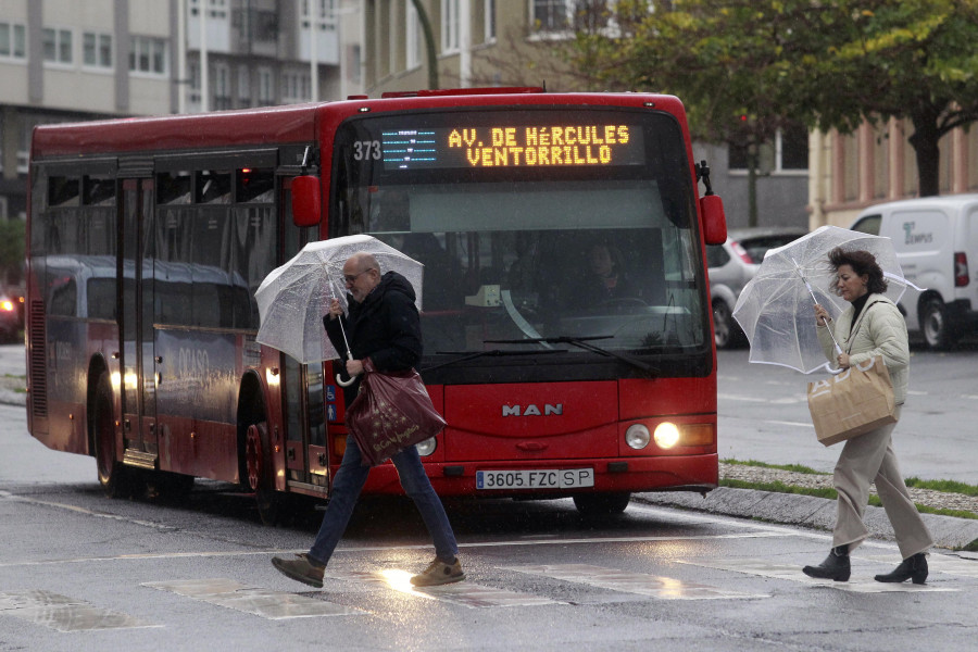 A Coruña se despide del verano y saluda a un otoño con temporal atlántico inminente