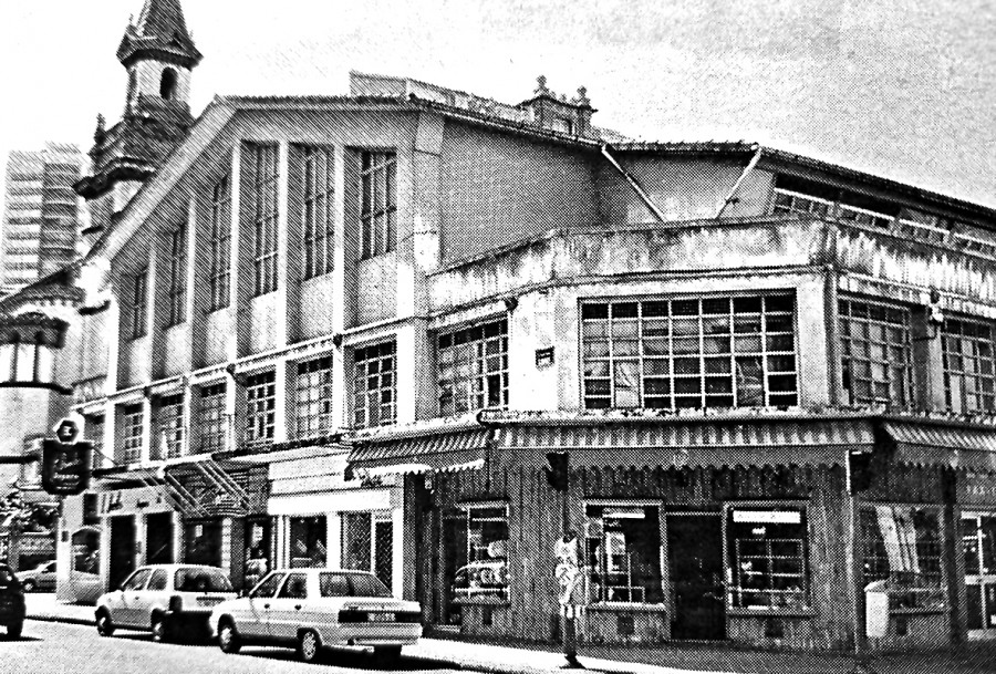 Hace 25 años | Los placeros del mercado de Lugo urgen la demolición del edificio