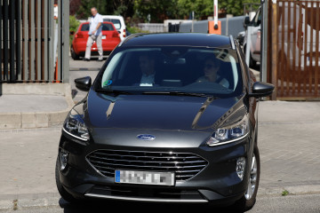 MADRID, 05/07/2024.- Begoña Gómez, esposa del presidente del Gobierno, Pedro Sánchez, sale en coche del Juzgado de Instrucción número 41 de Madrid tras suspender el juez Juan Carlos Peinado, su c