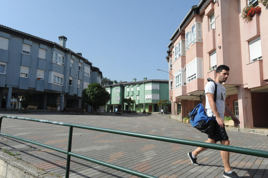 A Condesa: el barrio de Betanzos que nació en los 80 encara con más de cuarenta años su primera transformación