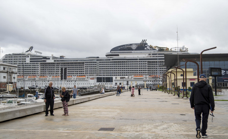 El puerto de A Coruña continúa en temporada alta: 24 cruceros visitarán la ciudad en octubre