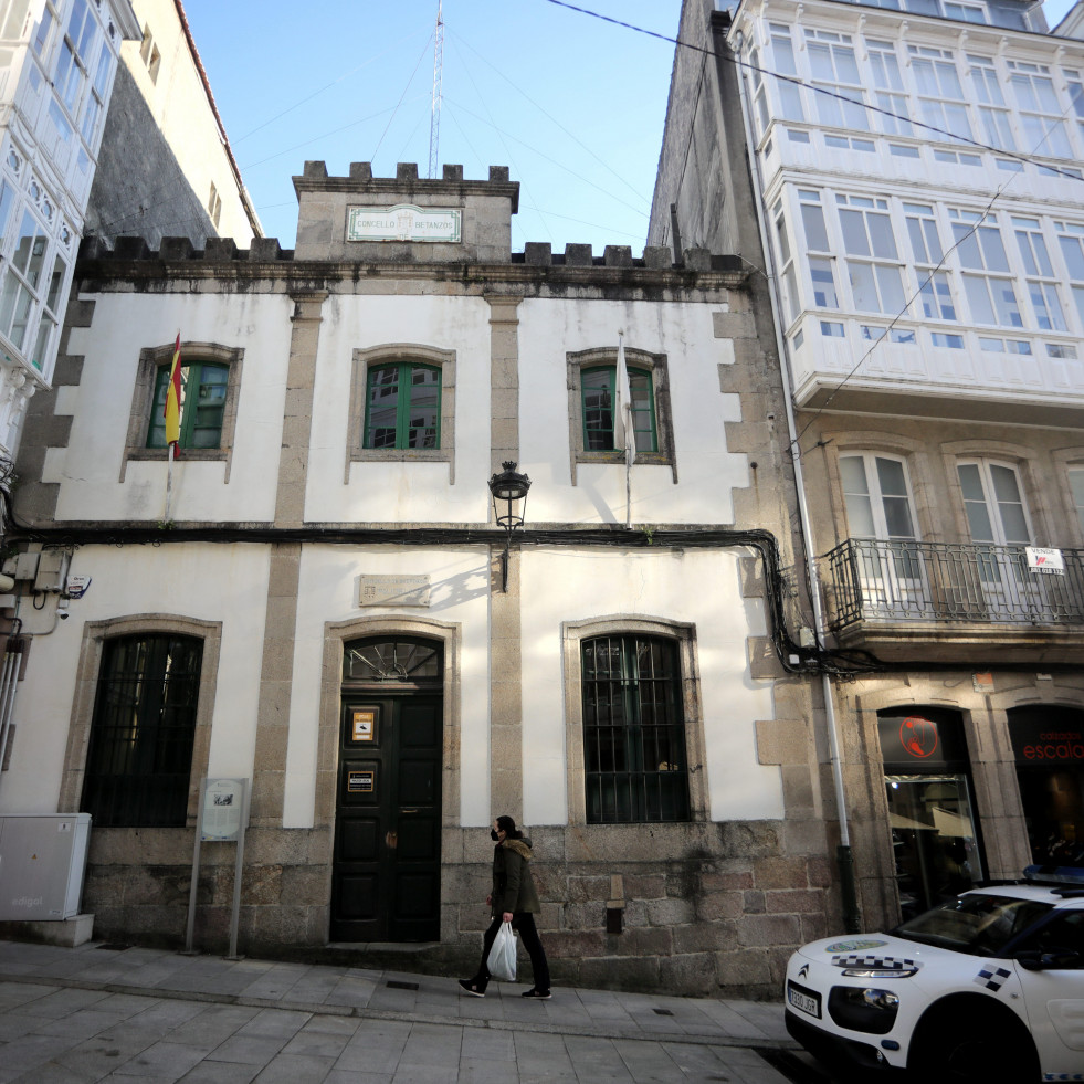 Betanzos reactiva  la idea de convertir  la antigua cárcel  en centro de servicios  y atención turística