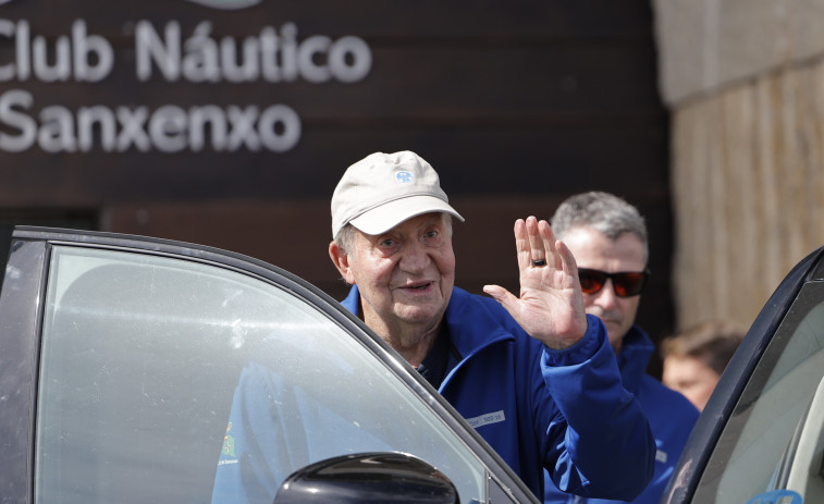 Juan Carlos I abandona Galicia tras casi dos semanas en Sanxenxo