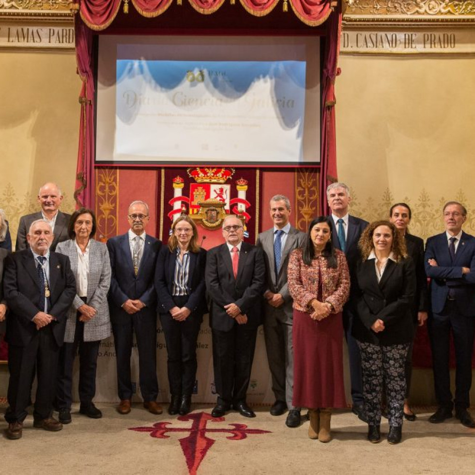 La RAGC entrega las Medallas de Investigación a cinco científicos gallegos y homenajea al matemático José Rodríguez