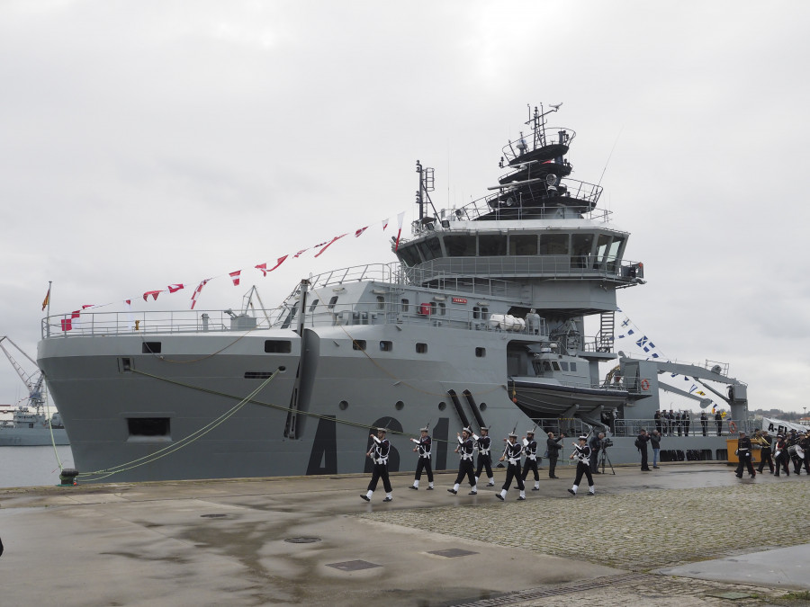 Visitas gratuitas al buque de la Armada 'Carnota' en el puerto de A Coruña