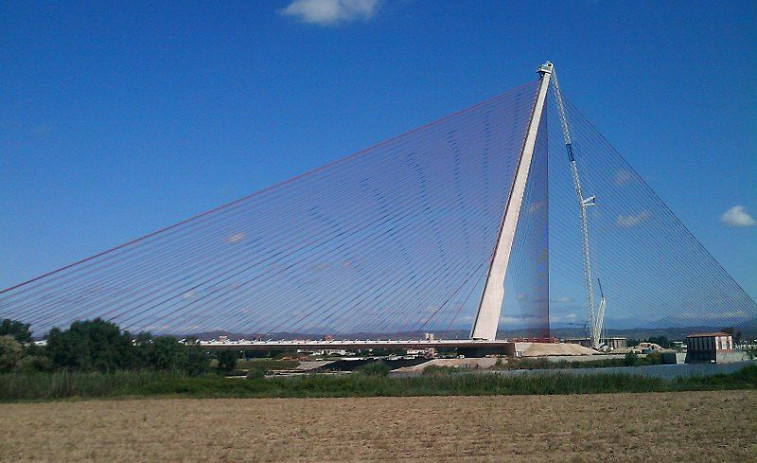 Muere un inglés en Castilla-La Mancha al caer de un puente al que se había subido para crear contenido para sus redes sociales