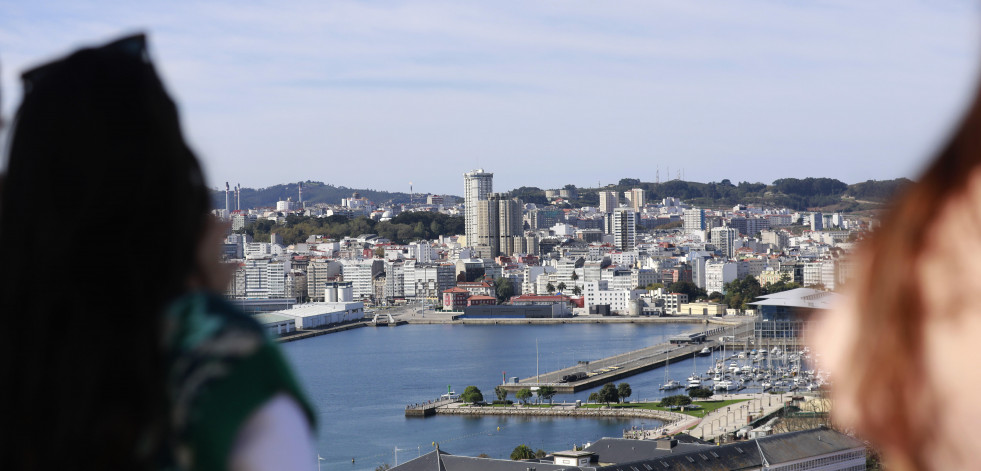 Unas vistas de altura en A Coruña: la Torre de Salvamento Marítimo